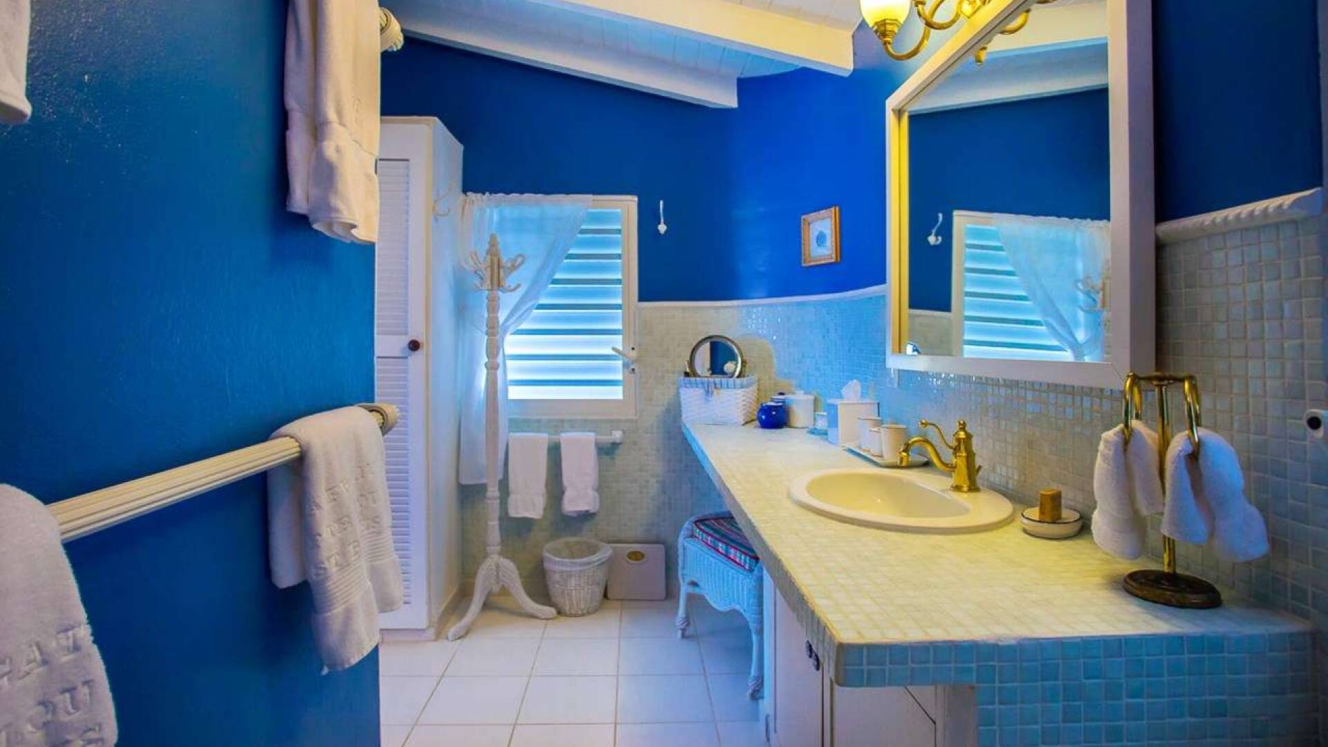 Bathroom at WV FRE, Pointe Milou, St. Barthelemy