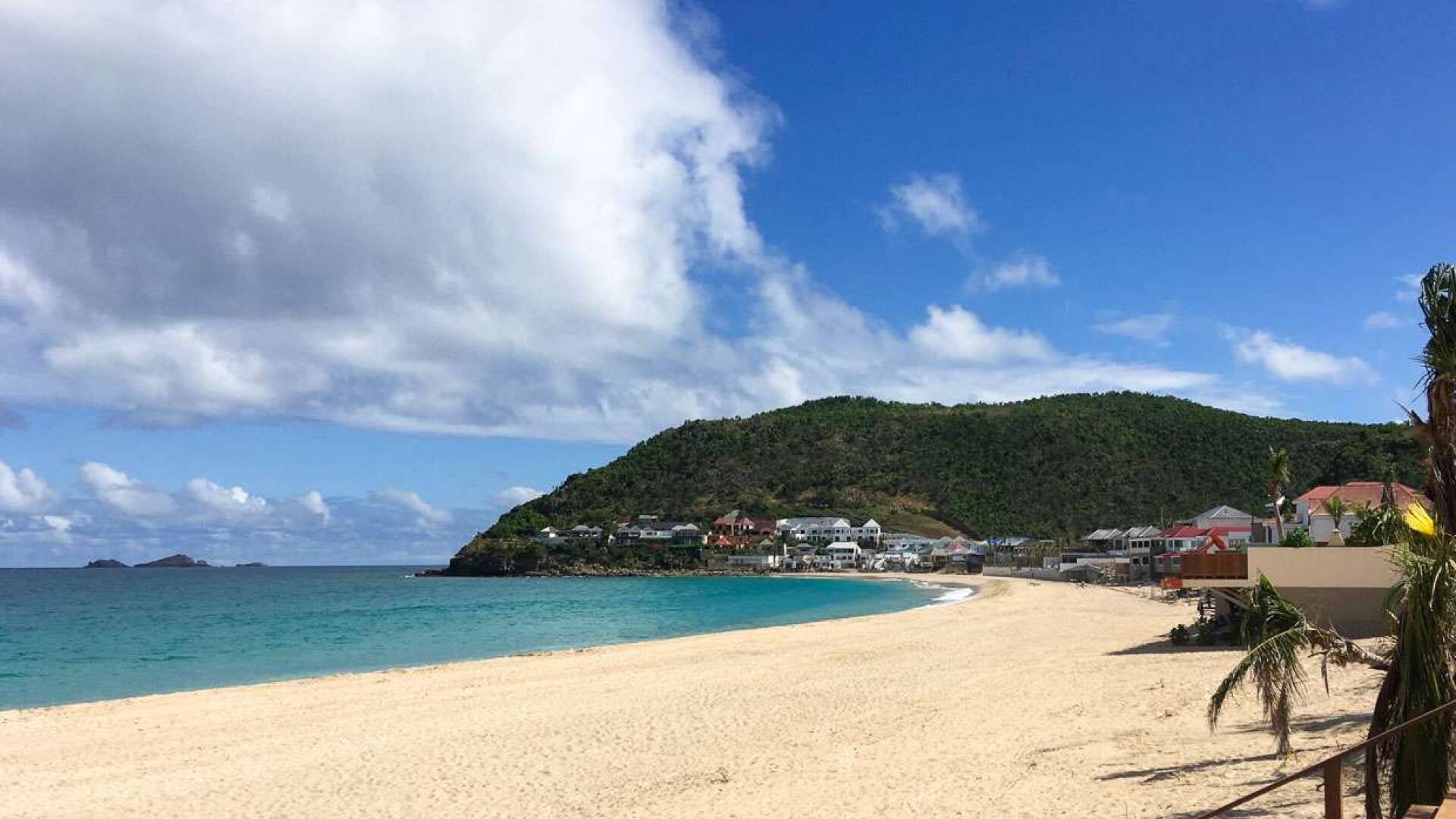 Beach at WV VMG, Flamands Beach, St. Barthelemy