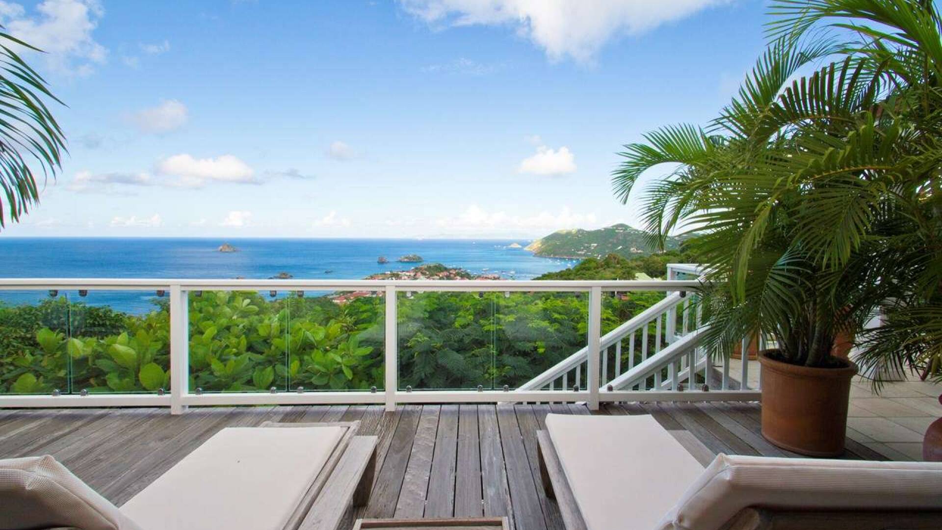 Deck at WV AMI, Lurin, St. Barthelemy