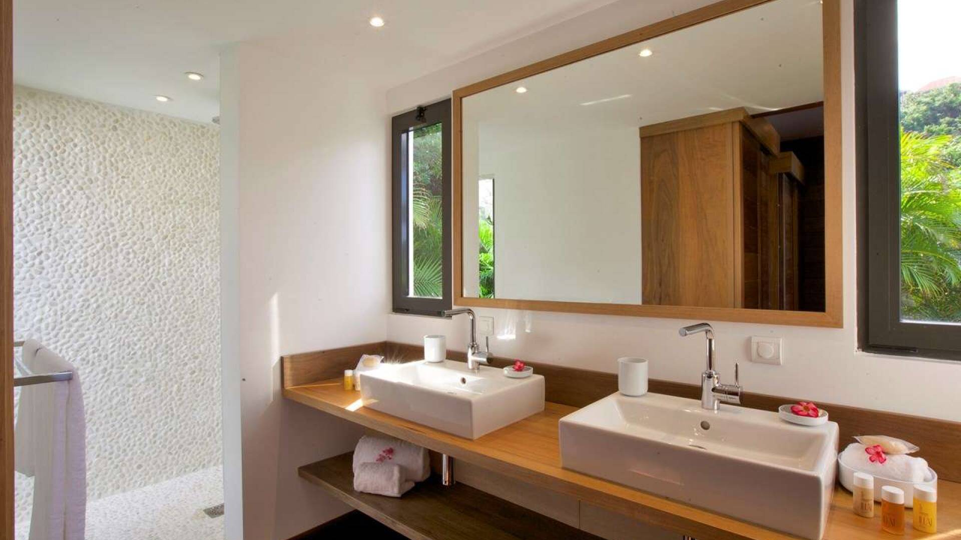 Bathroom at WV ELS, Pointe Milou, St. Barthelemy