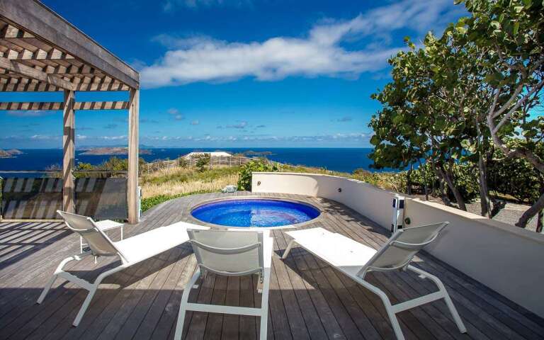 Jacuzzi