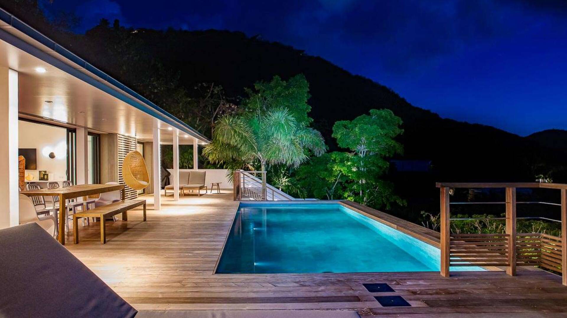Exterior of WV SUM, Pointe Milou, St. Barthelemy