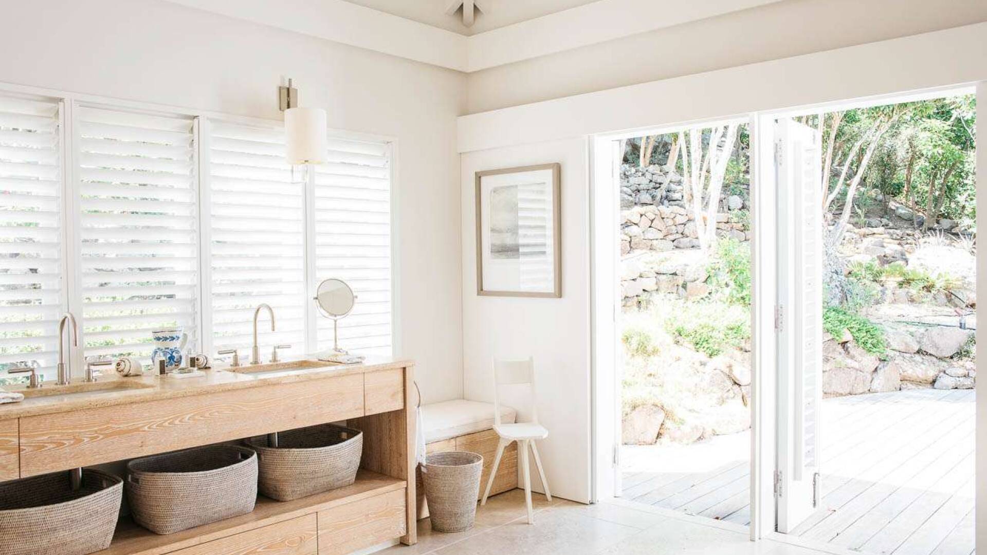 Bathroom at WV MRI, Camaruche, St. Barthelemy