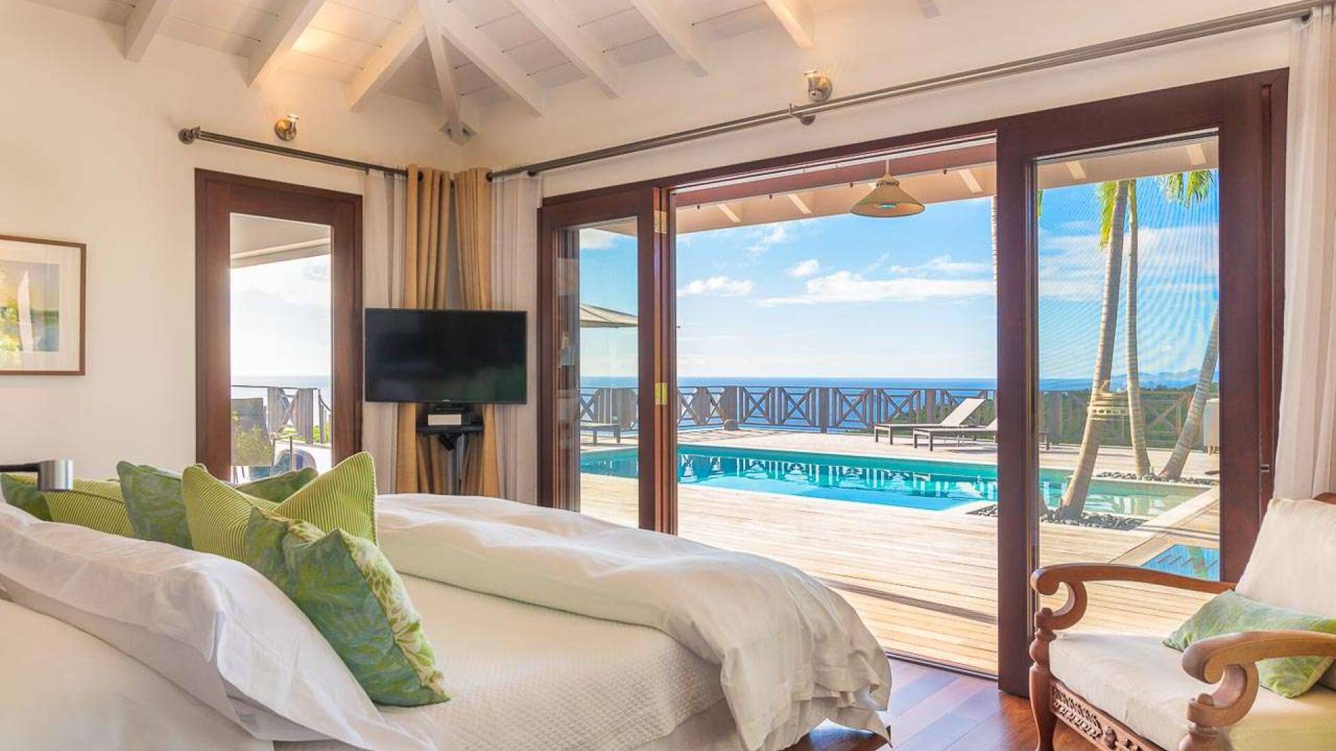Bedroom at WV MER, Gouverneur, St. Barthelemy