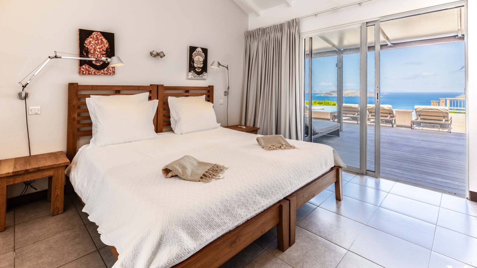 bedroom 