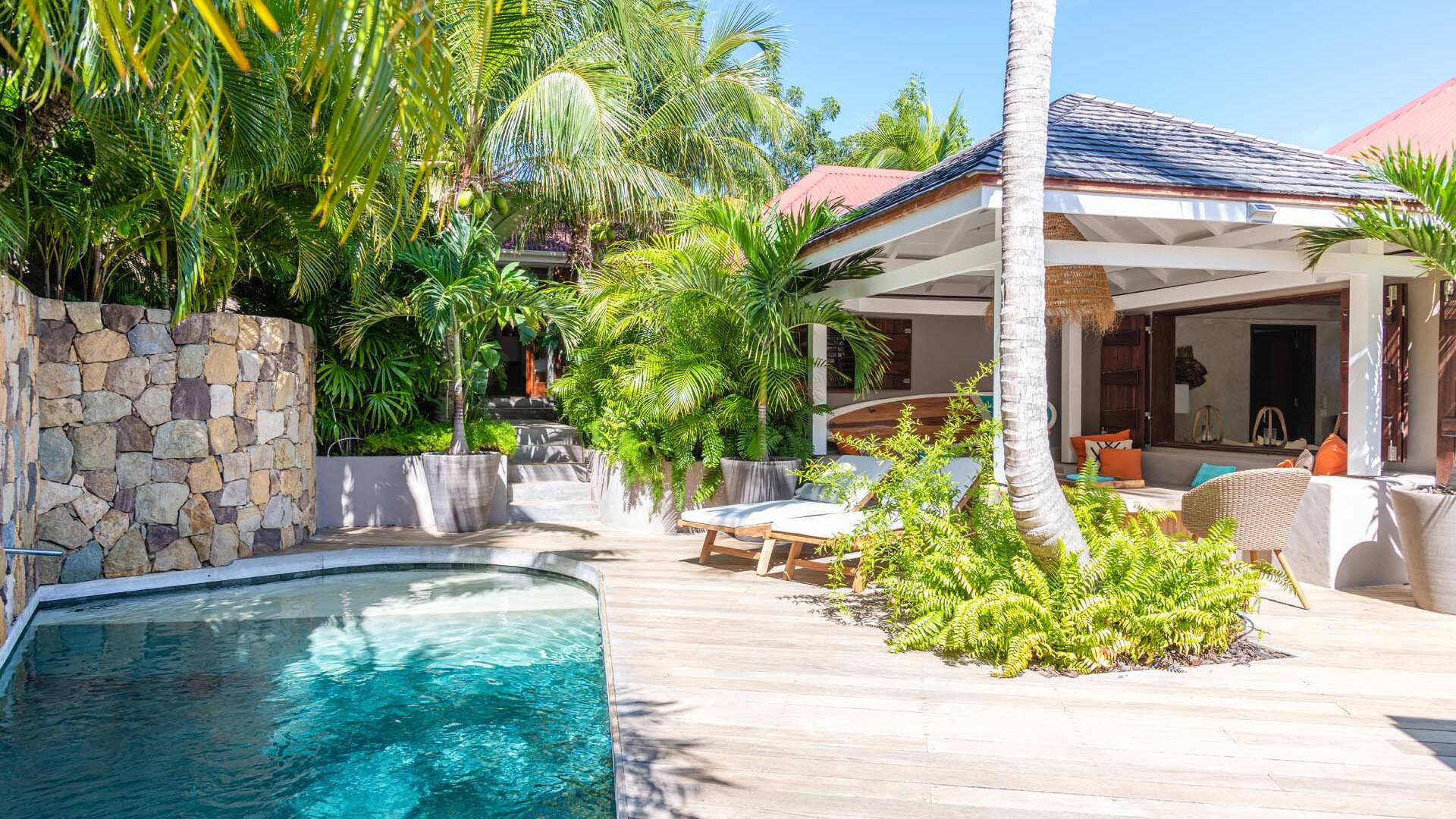 2-St-Barts-Villa-TIRpol01