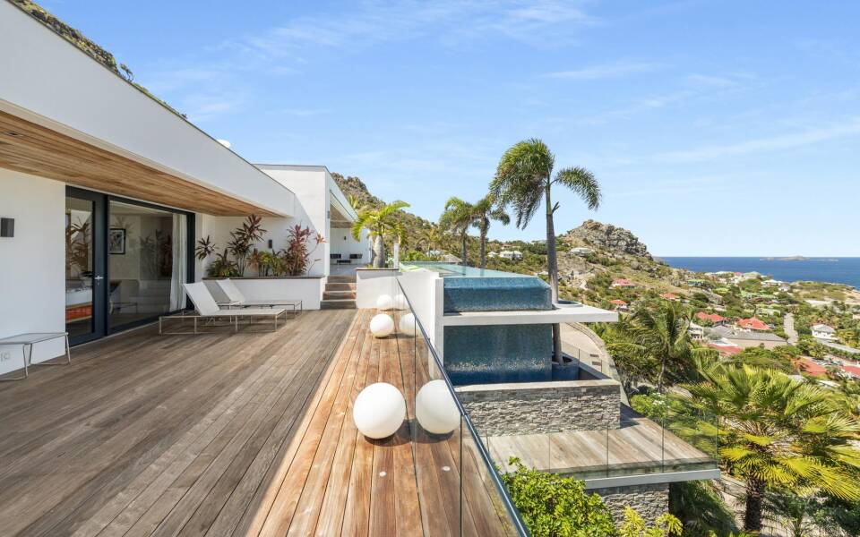 The best family-friendly villas for rent in St Barts for 2025